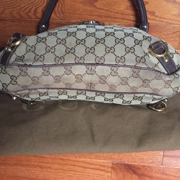 Gucci Monogram Abbey Signature Bag - Picture 2 of 8